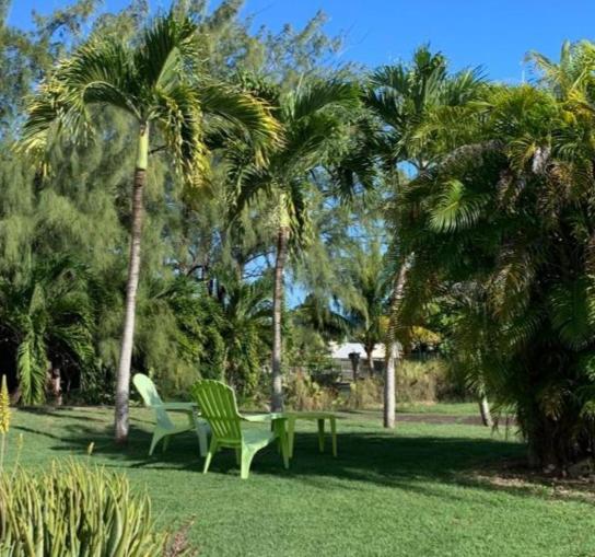 Vila Le Jardin De Gabriel Sainte-Anne  Exteriér fotografie